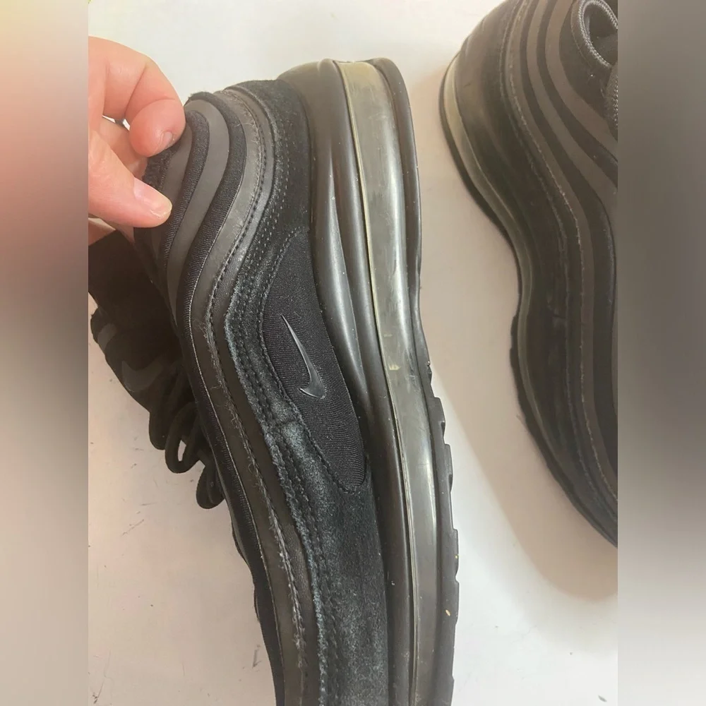 Nike Air Max 97 Ultra 17 SE Triple Black Sz 8 Sneakers Shoes GUC 924452-001